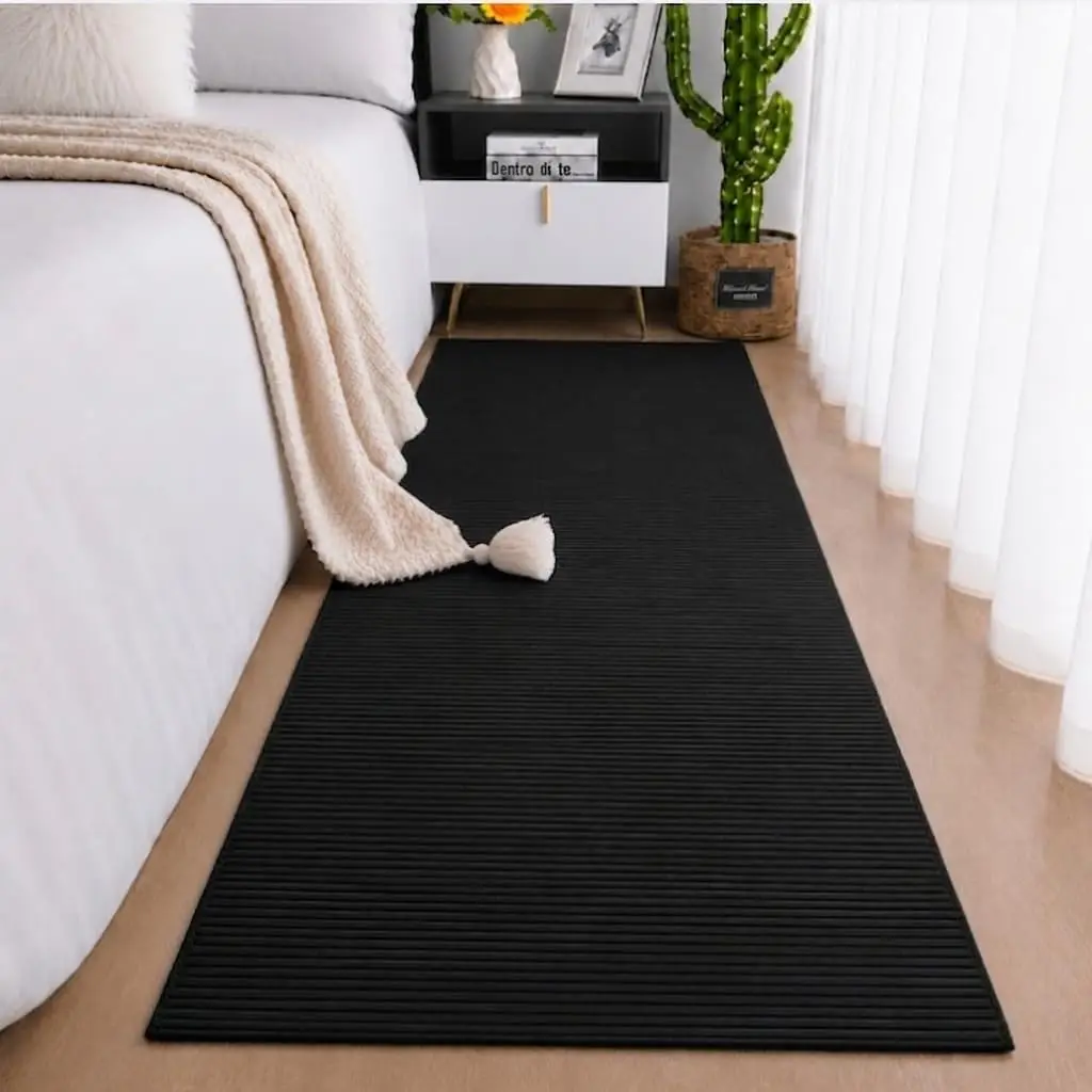 Tapete Passadeira Antiderrapante 2M x 65Cm Emborrachado Premium Corredor Cozinha Quarto Luxo (Preto) - 1