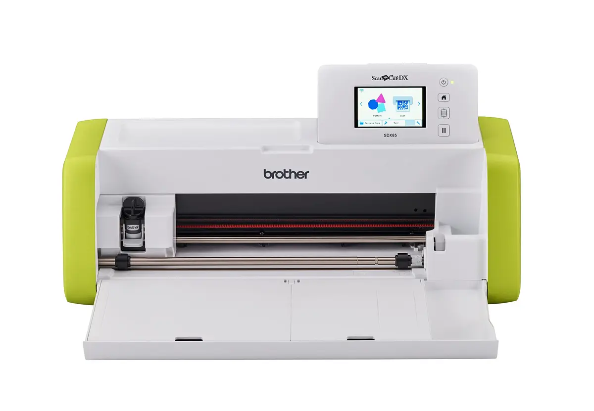 Máquina Brother p/Recorte de papéis e tecidos 220V SDX85V
