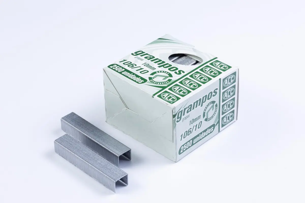 ACC Grampo para Grampeador 106/10 Galvanizado, Caixa Cartão com 2500 unidades, para Documentos
