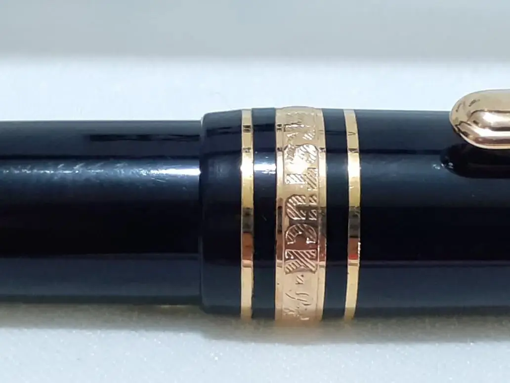 Caneta Esferográfica Montblanc Meisterstuck Classique Preta com Detalhes Dourados thumbnail 7