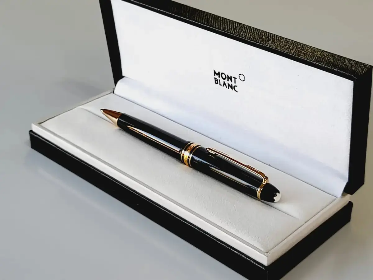 Caneta Esferográfica Montblanc Meisterstuck Classique Preta com Detalhes Dourados thumbnail 8