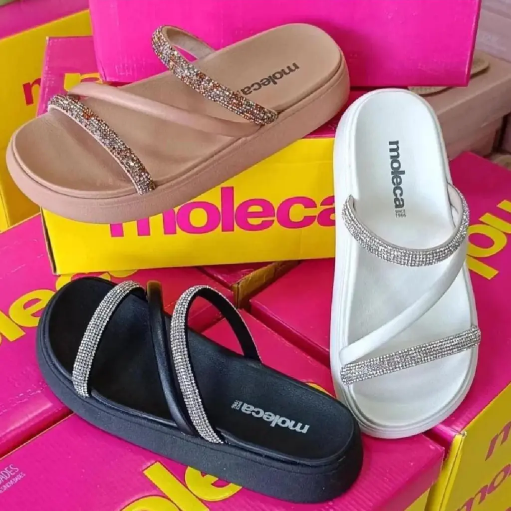 Sandália Feminina Papete Moleca Brilho Pedrinhas Strass Tendência Original Rasteirinha Moda Verão - 1