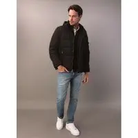 Jaqueta Masculina Matelassê Calvin Klein Com Capuz - Preto Jaqueta Masculina Matelassê Calvin Klein Com Capuz Preto m