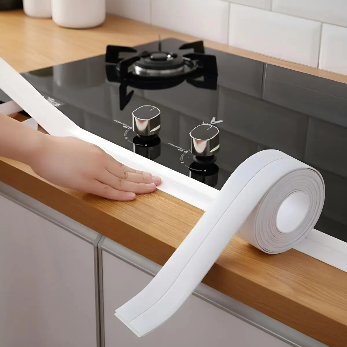 Fita Selante PVC 3m x 2cm Impermeável e Resistente para Vedação em Cozinha Banheiro Banheira Box e Pisos (1 unidade) - 1