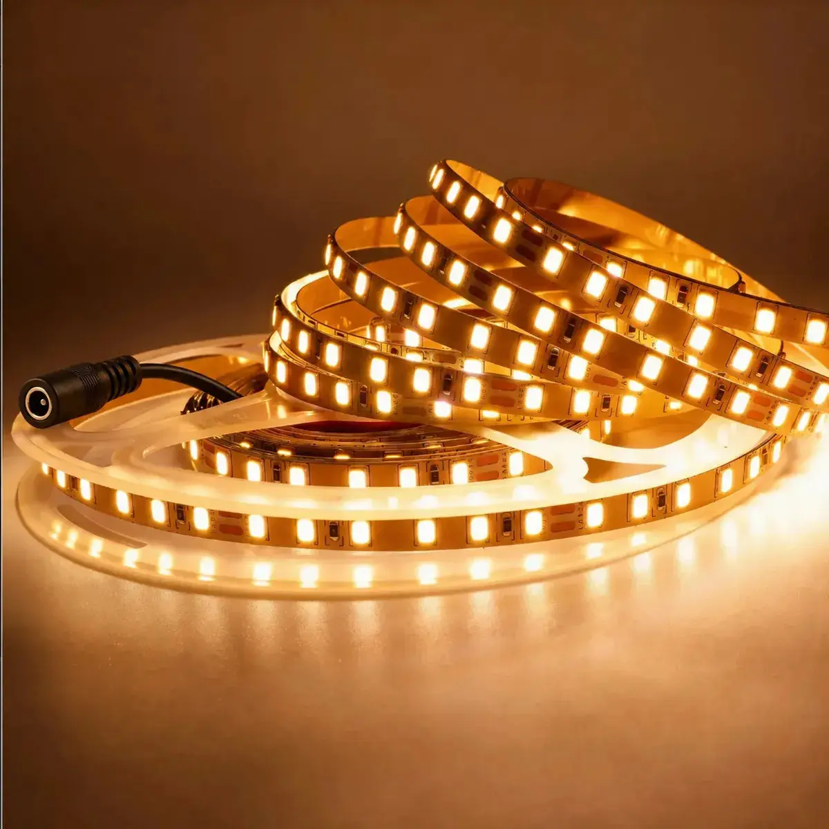 Fita Led Amarela 2835 Quente 5m 300 Led Dupla Face Fonte Cor da luz Branco-quente IP20 Maffacioli thumbnail 3