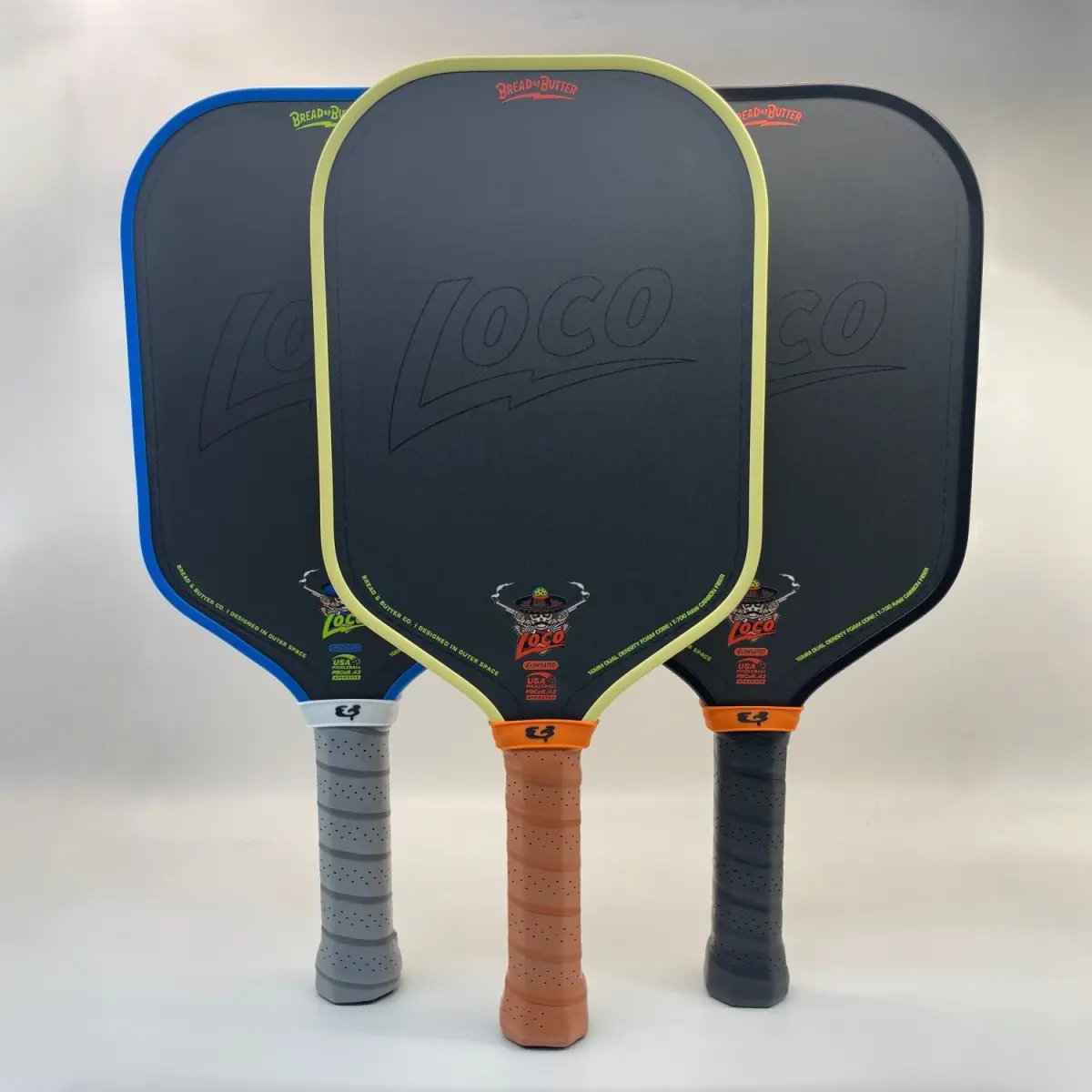 Raquete de Pickleball Bread And Butter Loco 16mm Alongada com Núcleo de Espuma de Dupla Densidade e Fibra de Carbono Híbrida CFC T700