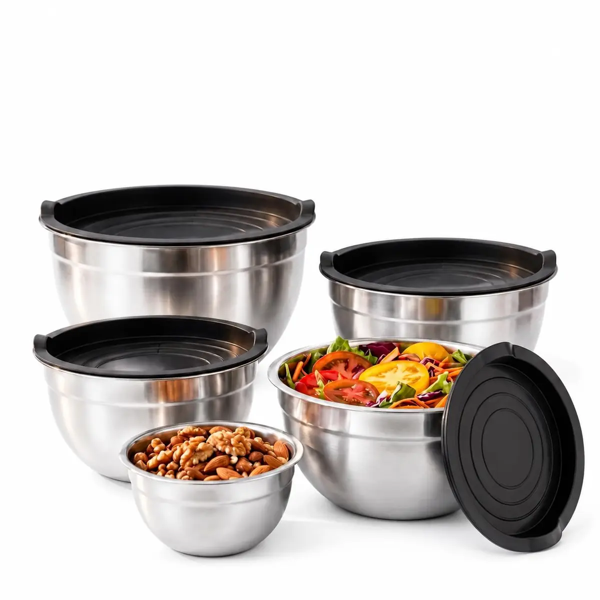 ForceInox Conjunto 5 Bowls Inox com Tampa Preta, Tigelas para Cozinha | Empilháveis, 1,7L a 4,5L, para misturar massas, servir saladas e armazenar alimentos na geladeira - 1