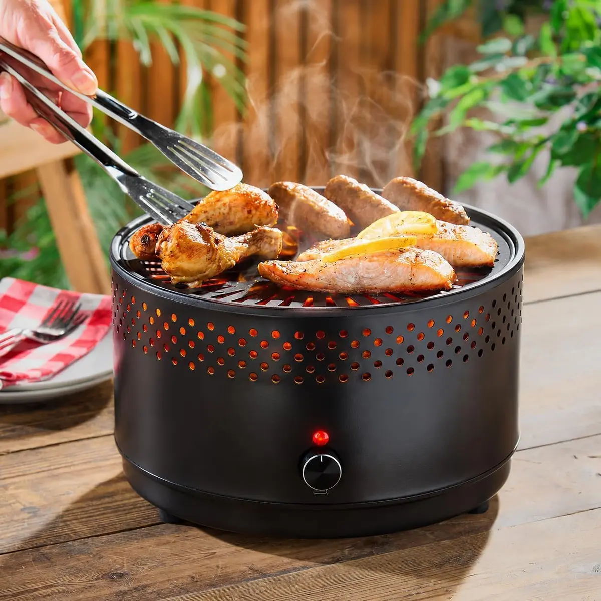 Churrasqueira Portátil a Carvão para Churrasco, Mini Churrasqueira de Mesa Compacta, Fácil de Transportar para Camping, Apartamento e Área Externa, Ideal para Carnes, Peixes e Legumes