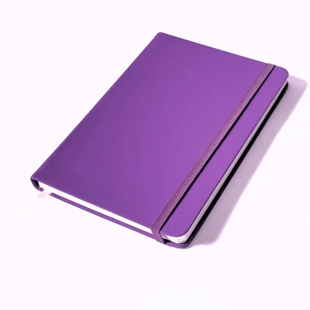 Caderno Sem Pauta A5 Caderneta 80 Folhas 14x21 Capa Dura com Elástico Roxo