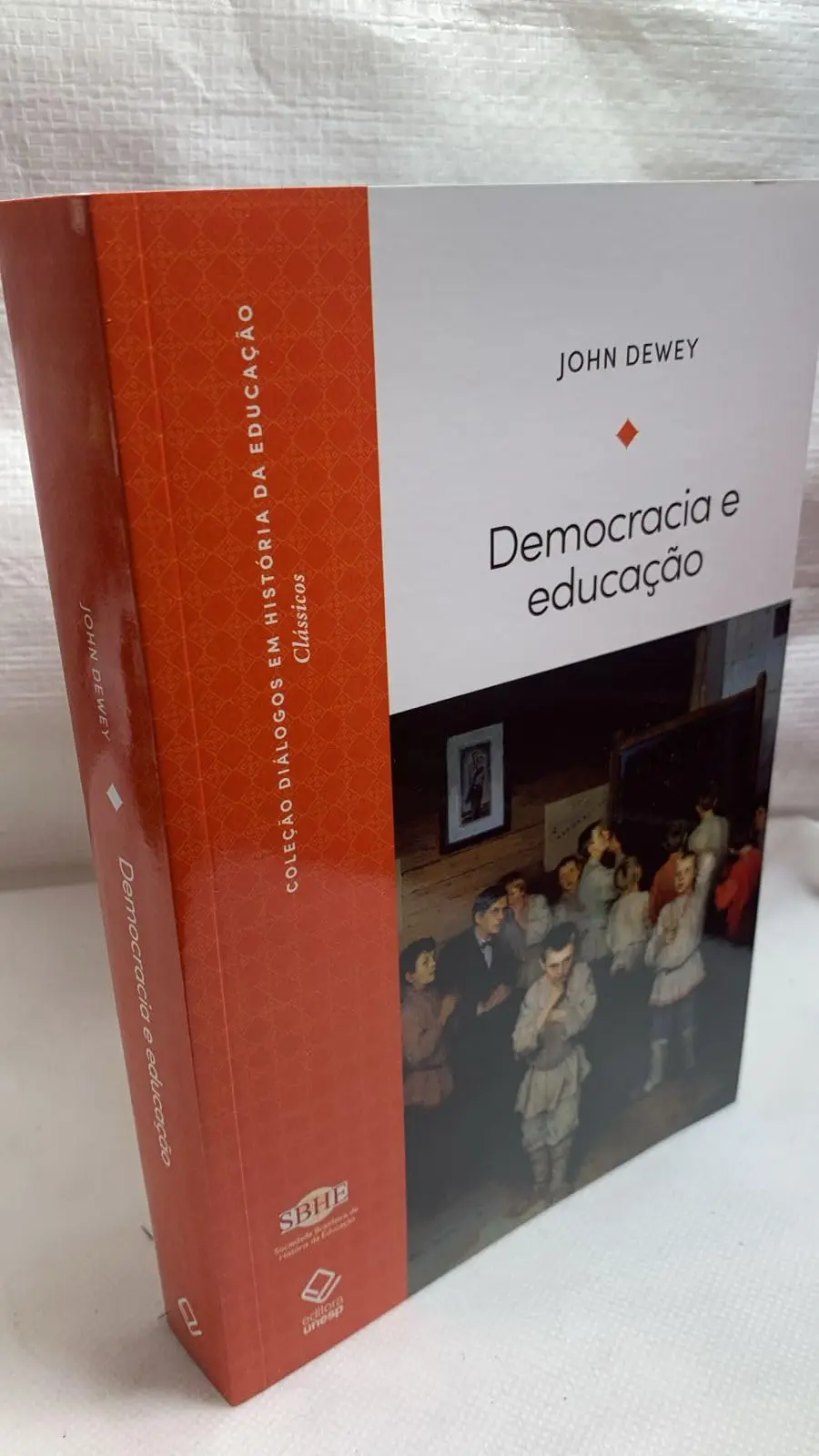Democracia e educação: Uma introdução à filosofia da educação - 1