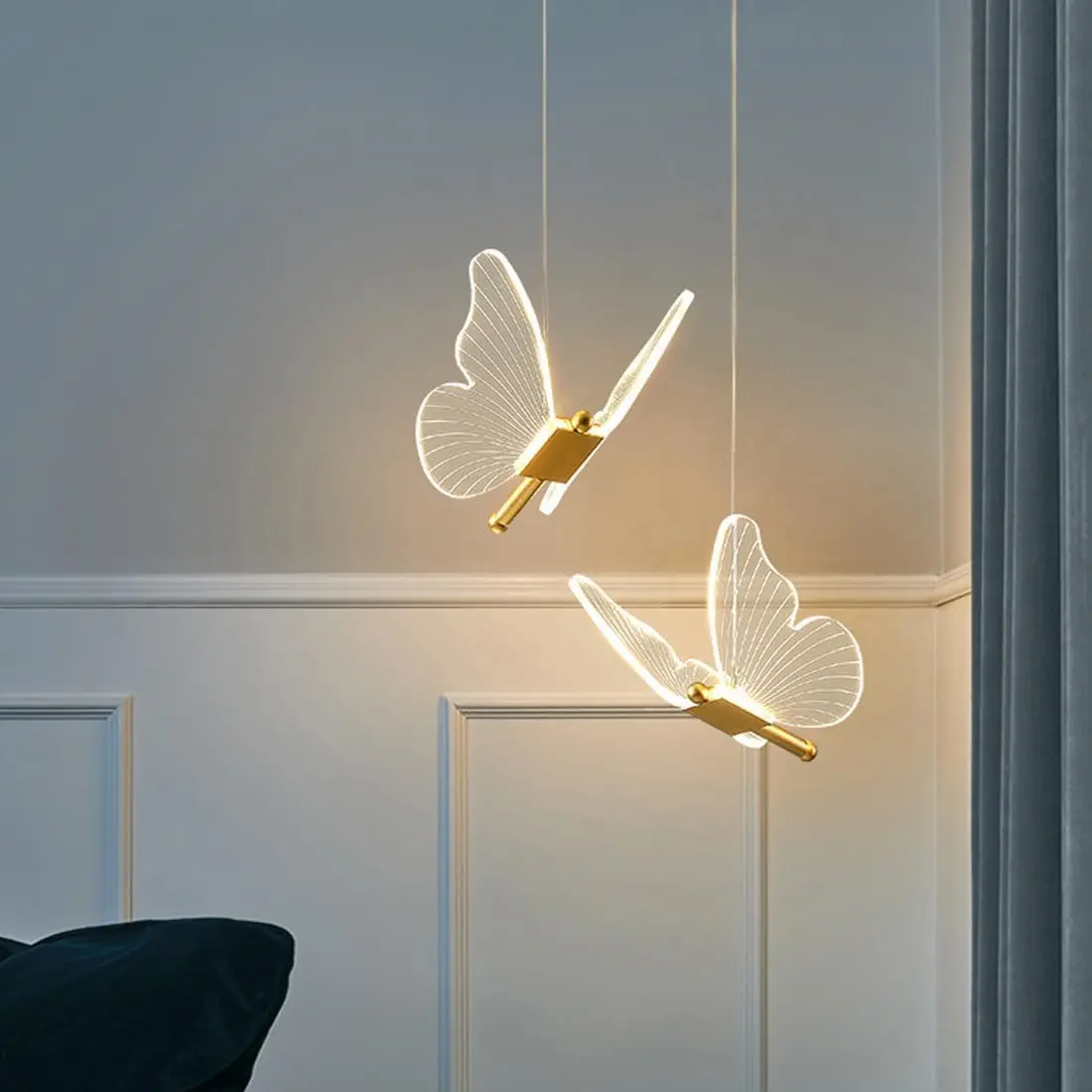 EKROTOK Luminária Lustre Pendente 85-265V,Lustre de Borboleta com Sombra Acrílica, Luz led Regulável para Pendurar no Teto - 1