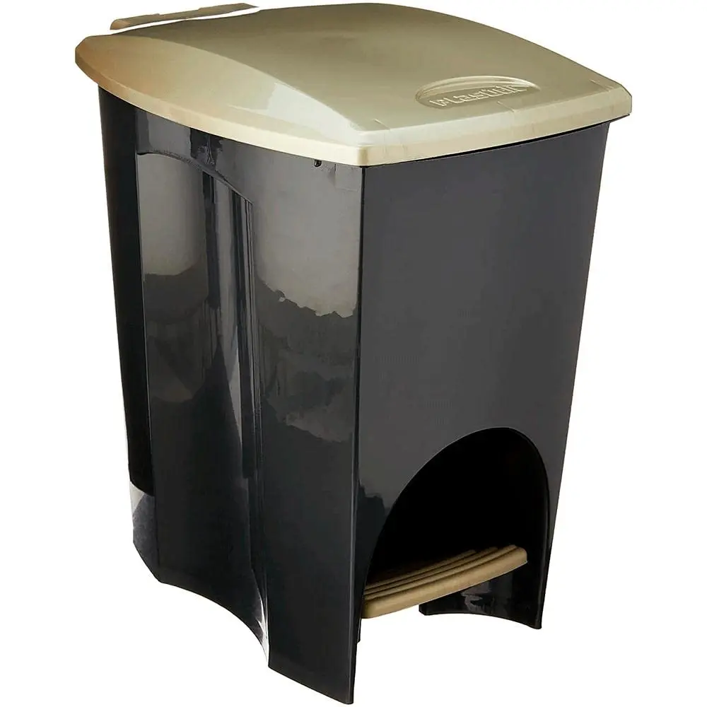 Lixeira com Pedal Plasútil 7 L - Ouro Velho