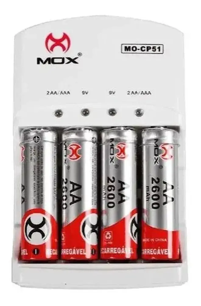 Carregador de Pilhas AA AAA 9V Bivolt MOX com 4 Pilhas Recarregáveis