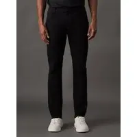 Calça Sarja Color Masculina Skinny Infinite Black Calvin Klein - Preto Calça Sarja Color Masculina Skinny Infinite Black Calvin Klein Preto 48