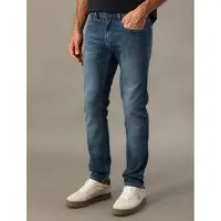 Calça Jeans Masculina Five Pockets Skinny Stretch Cintura Baixa Calvin Klein Jeans - Azul Médio Calça Jeans Masculina Five Pockets Skinny Stretch Cintura Baixa Calvin Klein Jeans Azul Médio 42