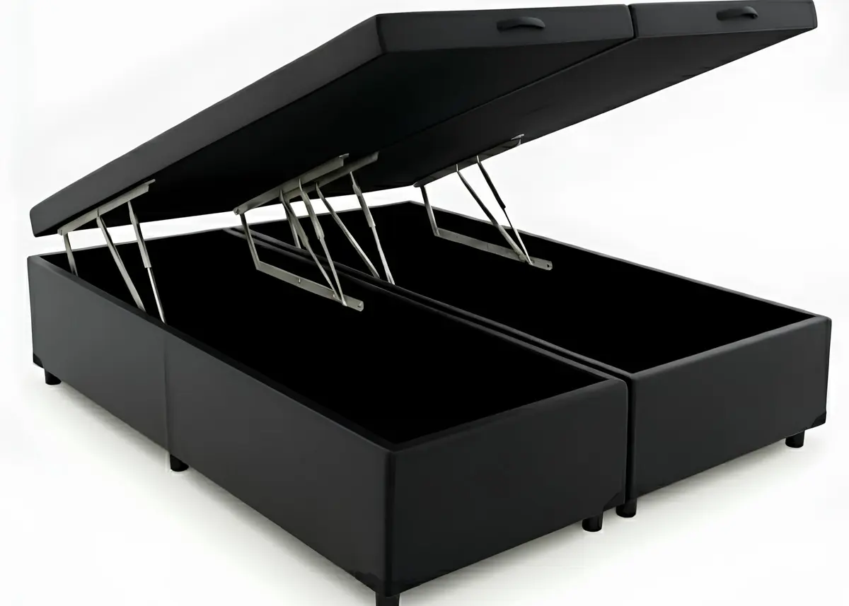 Cama Box Baú Queen Bipartido 79, Blindado, Pistão á Gás, Pés de Madeira (Corino, Preto)
