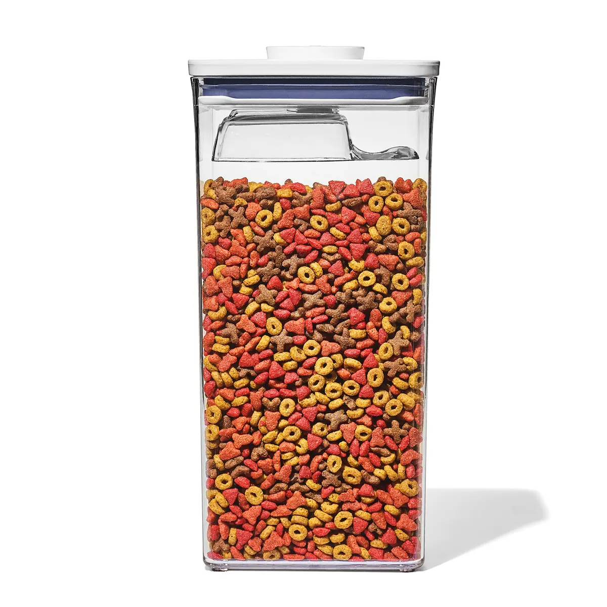 OXO Good Grips Pet POP Container 6.0 Qt/5.7 L with Half Scoop |Ideal for up to 6.5lbs of Dog Food or 4.5lbs of Cat Food | Airtight Dog and Cat Food Storage Container | BPA Free
