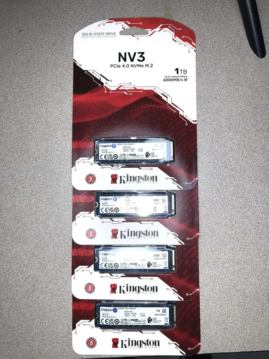 Ssd Kingston 1tb M2 Nv3 Pcie 4.0 Nvme 6000mb/s Azul-escuro Azul-escuro