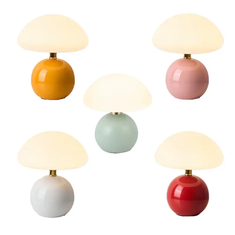 Luminária de mesa pequena em formato de cogumelo, com acabamento em cerâmica moldada e efeito creme, ideal para criar um ambiente acolhedor, com proteção para os olhos, lâmpada LED, luz decorativa para cabeceira de quarto. - 1