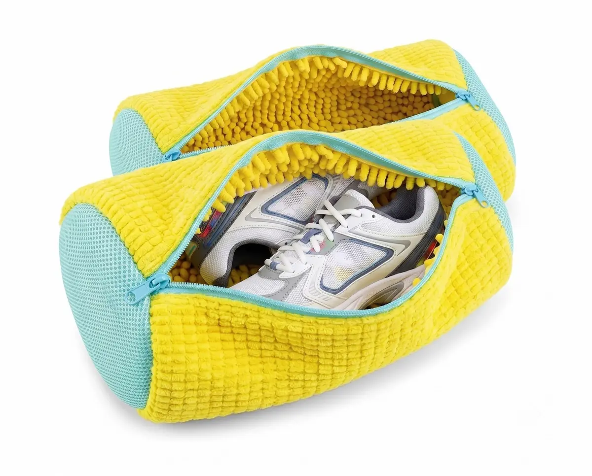 Kit 2 Saco Para Lavar Tênis Na Máquina Protetor Em Microfibra | Absorve impactos no tambor, reduz ruídos na centrifugação e facilita a secagem na sua lavanderia.