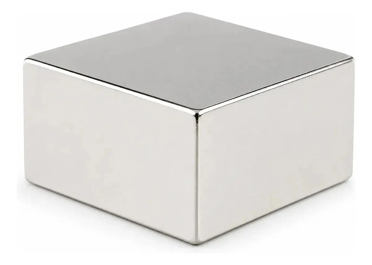 Imã Neodímio Barra QVS Super Forte Trava Tudo N52 50x50x25 Ima