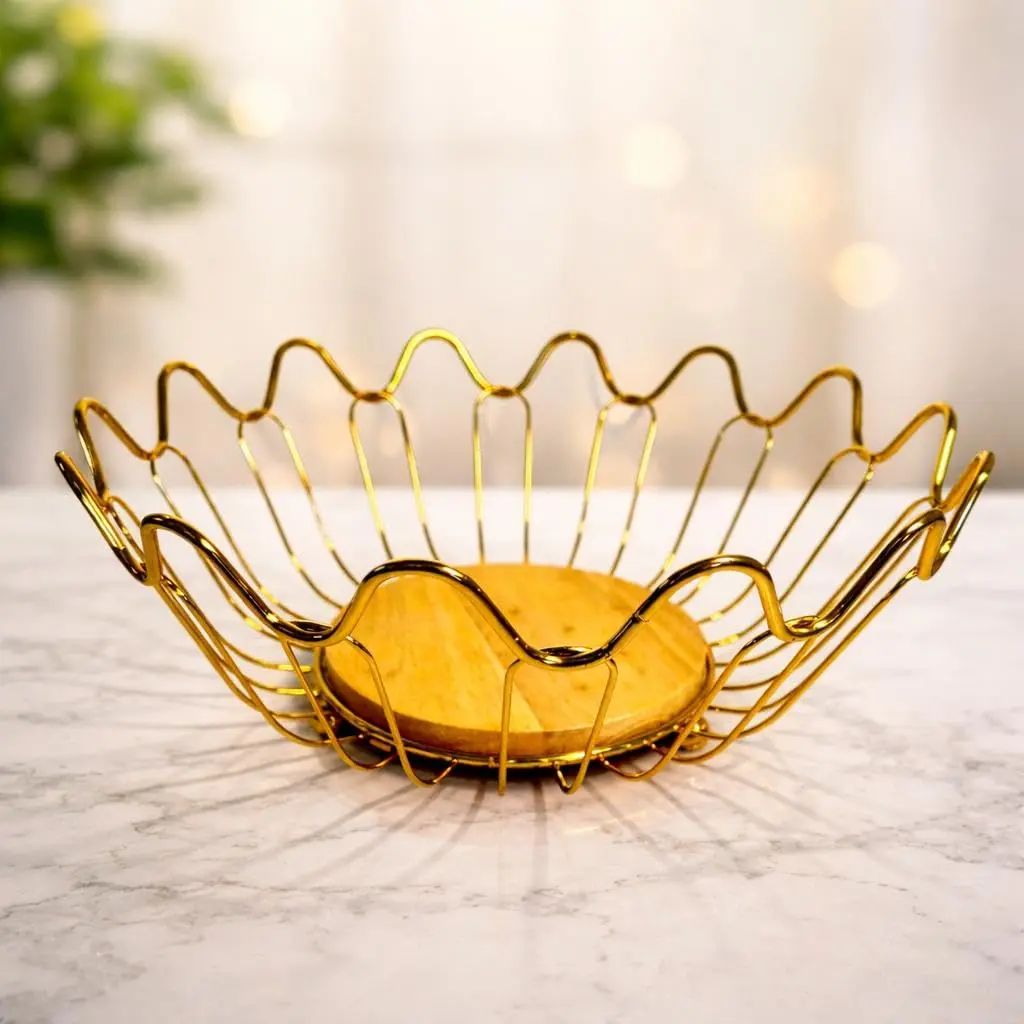 Fruteira Dourada Luxo Gold com Base de Madeira – 27 cm – Metal Dourado – Design Elegante - 1
