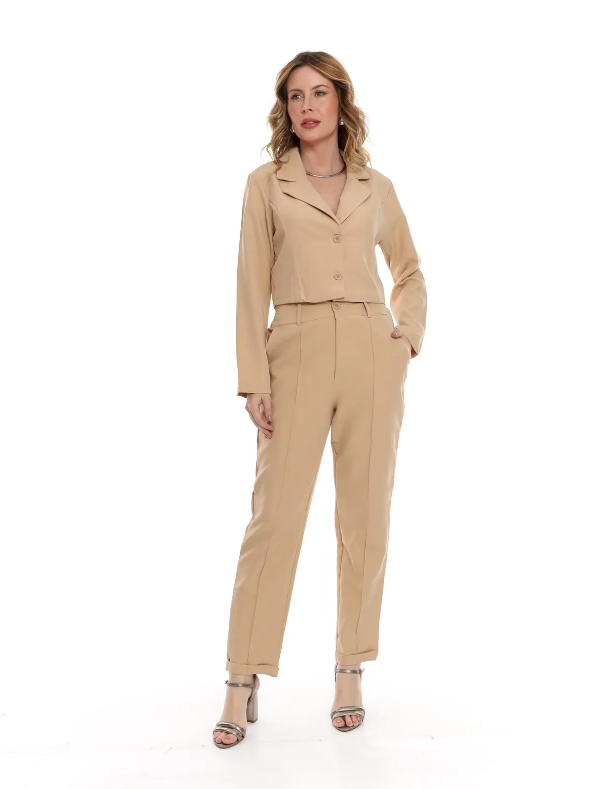 Conjunto Terninho Feminino de Alfaiataria – Blazer com Botão + Calça Social | Look Elegante e Profissional | REF: CON-0046