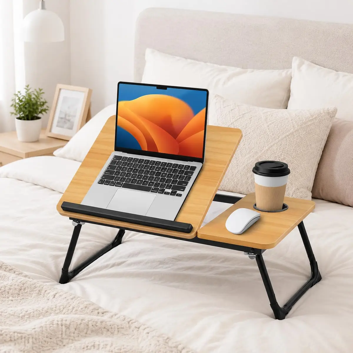 Mesa Portátil e Dobrável para Notebook, com Porta-Copos, Ajuste de Ângulo, 56x33CM (Naturalle) - 1