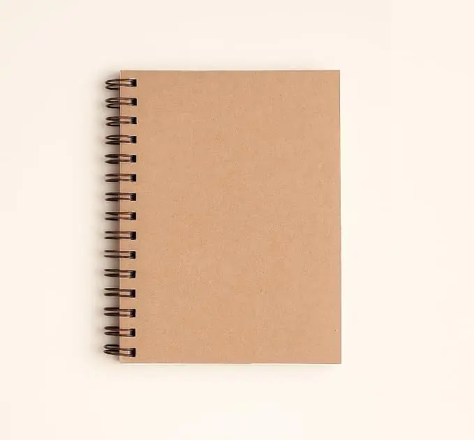 Caderno Folhas Brancas 90g Capa Kraft Wire-O com 100 Sem Pauta Abertura 360°, Páginas Removíveis, Ideal para Estudos, Desenho, Anotações, Planner, Diário, Bullet Journal e Escritório (A5 148x210mm)