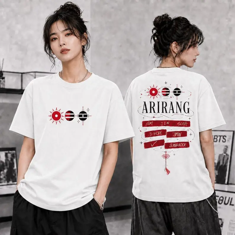 Camisa de Algodão Branca para Mulheres com Design de BTS e Arirang, Ideal para Ocasiões Casuais - 1