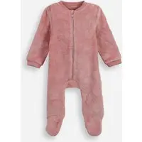 macacão infantil de pelúcia coração rosa - 1