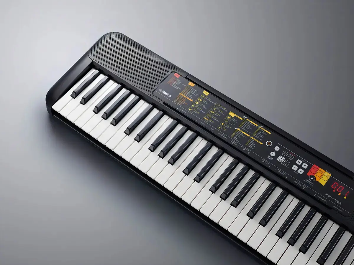 Teclado Musical Yamaha F52 Psr-f52 61 Teclas 136 Timbres Cor Preto thumbnail 4