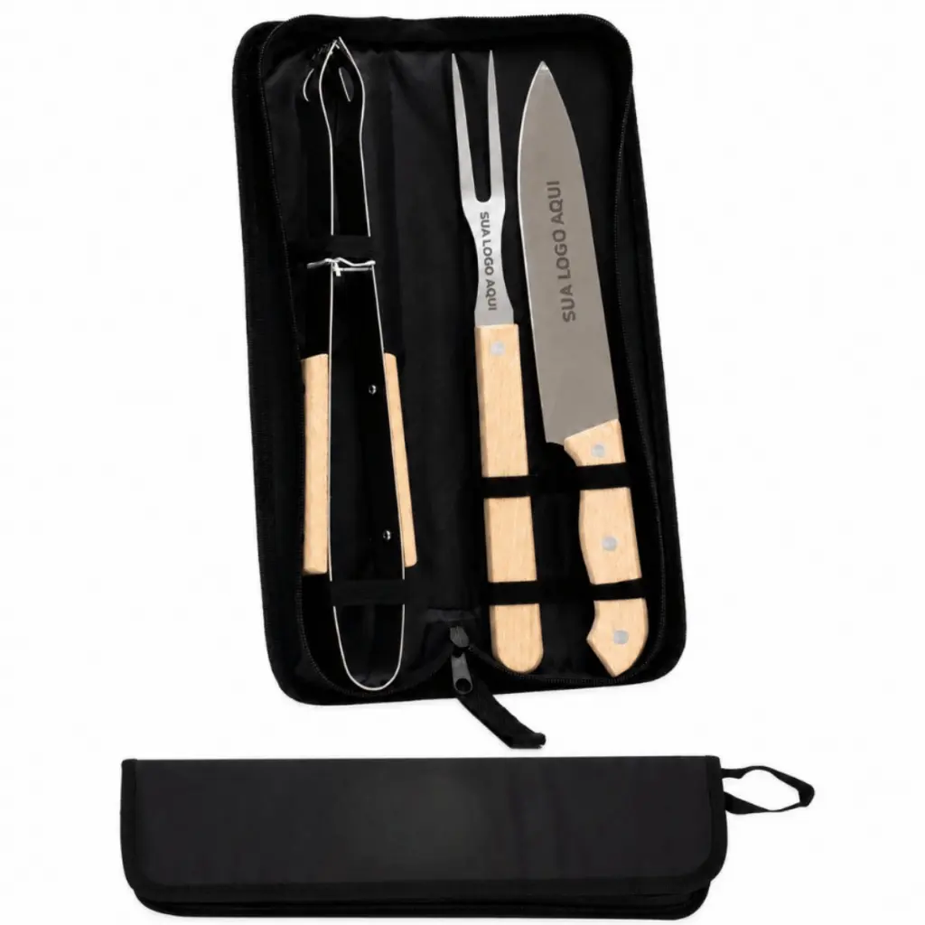Kit Churrasco Personalizado 3 Peças Faca Garfo Pegador Estojo em Inox em Madeira