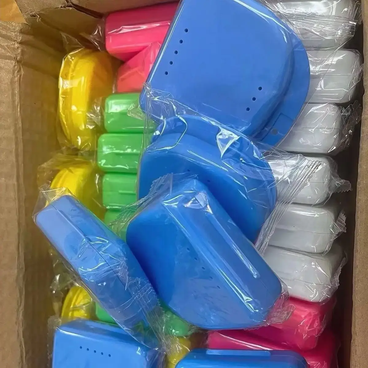 50 pçs casos de armazenamento de dentadura ortodôntica retentor parcial caixas recipiente de dentadura para cuidados de prótese dentária