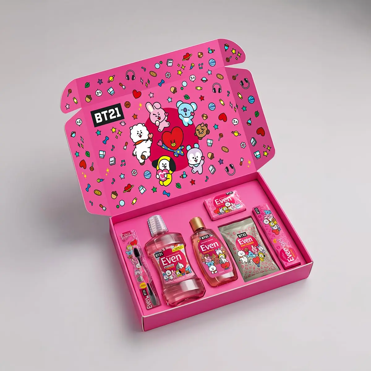 Kit Even BT21 Galaxy Party - Gel Dental, Escova, Antisséptico Bucal 500ml, Sabonete Líquido 250ml e Sabonete em Barra - Bag Charm Porta-Photocard Surpresa | Edição Limitada