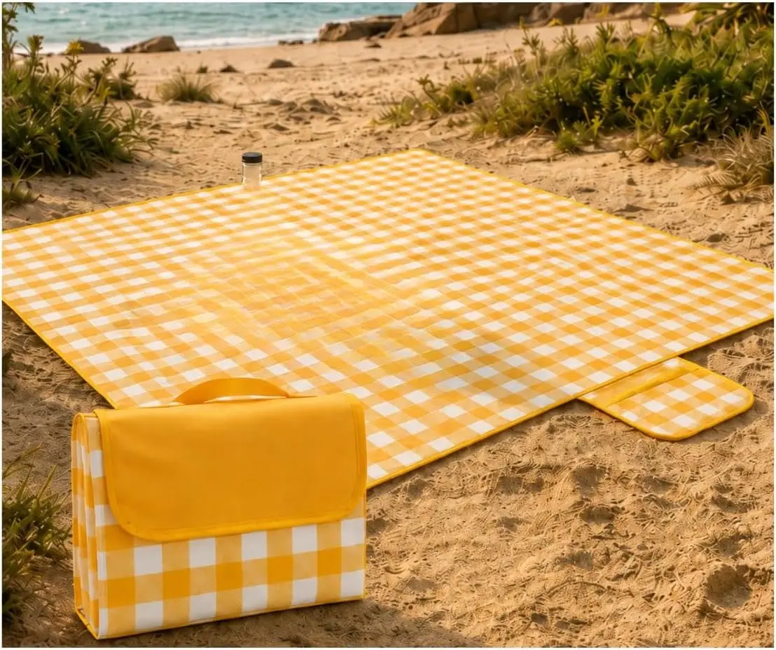 Tapete Piquenique Impermeável Dobrável 148x198cm com Alça (Amarelo) | Com Alça de Transporte, Leve 350 g, Fácil de Limpar, Para Praia e Camping, 4 Estampas Disponíveis