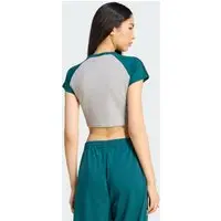 Camiseta Baby Look SST Mulher adidas - 1