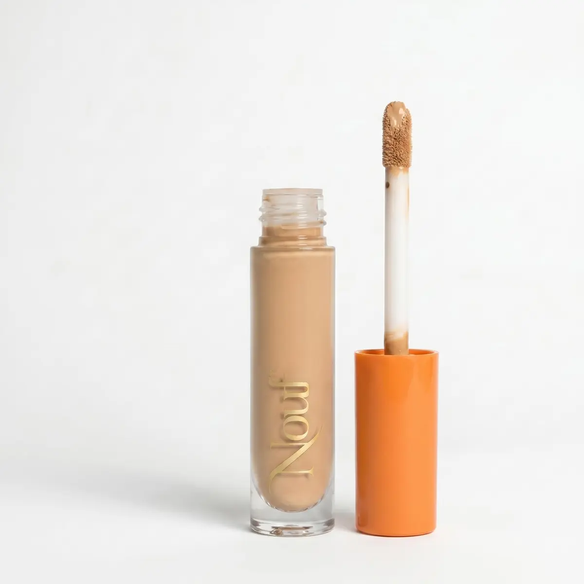 Corretivo Líquido Matte Nouf 4,5ml Alta Cobertura Resistente Água Suor Acabamento Natural Efeito Blur Disfarce Imperfeições Longa Duração (04 - Bege Médio) - 1