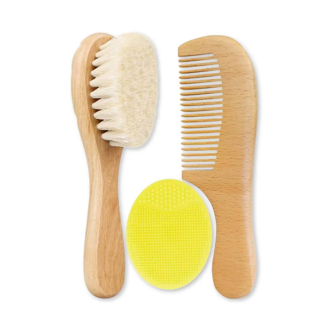 Conjunto Premium 3 em 1 para Cuidado do Bebê – Escova de Cerdas Naturais de Cabra, Pente de Madeira e Massageador de Silicone Amarelo | Hipoalergênico, Macio e Ideal para Recém-Nascidos e Crianças Pequenas