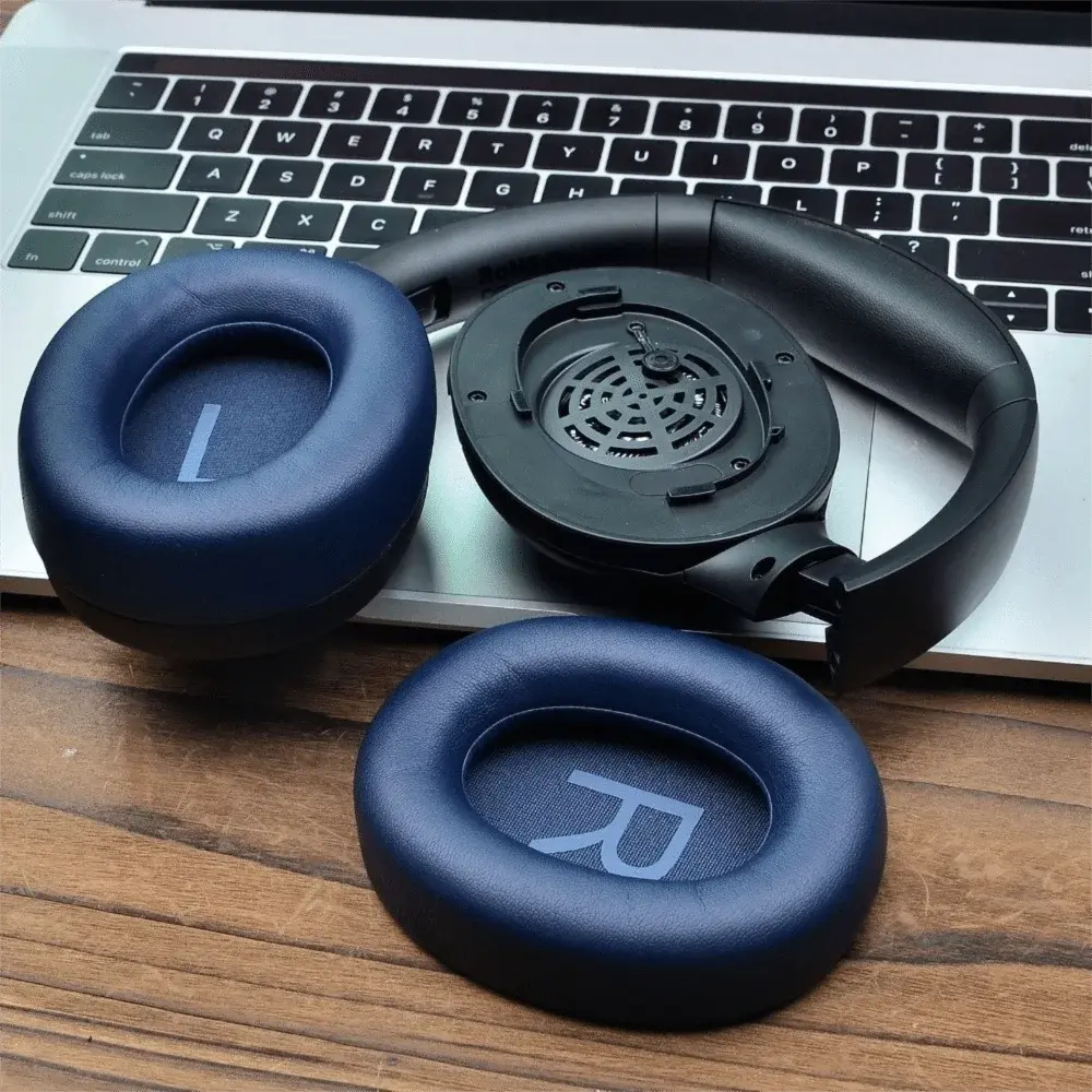 1 par de almofadas de substituição para fone de ouvido, protetores de ouvido de espuma de esponja de couro proteico para QCY H3/H3 Lite / TOZO HT2/HT 2