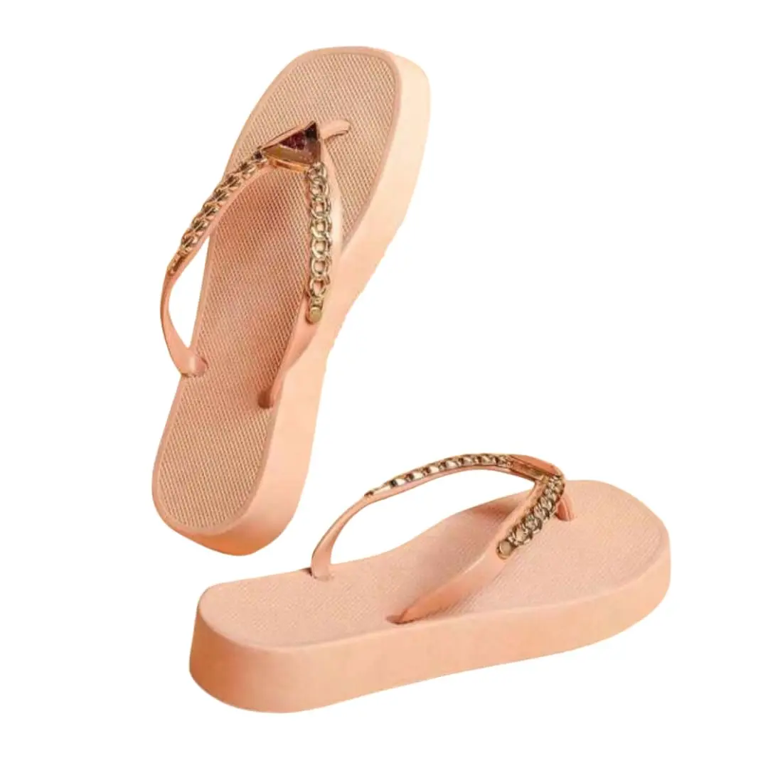 Chinelo Plataforma Diamond com Corrente Moderno Fashion Estiloso perfeito para o Verão - 1