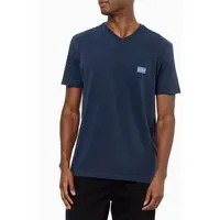 Camiseta Masculina Gola v Básica Logo No Peito Calvin Klein Jeans - Azul Marinho Camiseta Masculina Gola v Básica Logo No Peito Calvin Klein Jeans Azul Marinho Pp