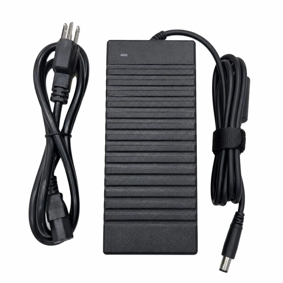Fonte Carregador para Notebook Dell 130w Compatível com Inspiron 11 3147, 14 3447, Precision M2800, G3, XPS 14 L401X 6.7A 19.5v 7.4x5.0mm Bivolt Inclui Cabo de Força Tripolar