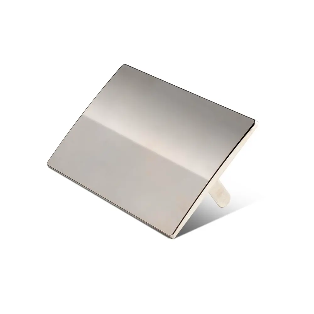 Placa de Identificação em Aço Inox para Mochilas e Malas, 5x3cm, com Travas de Fixação, Gravação a Laser (Placa 6x4cm) - 1