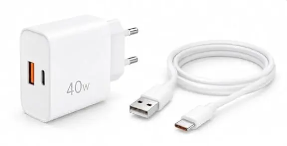 Carregador Turbo 40W USB-C e USB-A com Cabo Tipo-C Turbo 40W Tipo-C, com Cabo USB-C, Fonte Bivolt, com Porta USB A e USB-C, Carregamento Rápido PD QC para Smartphones