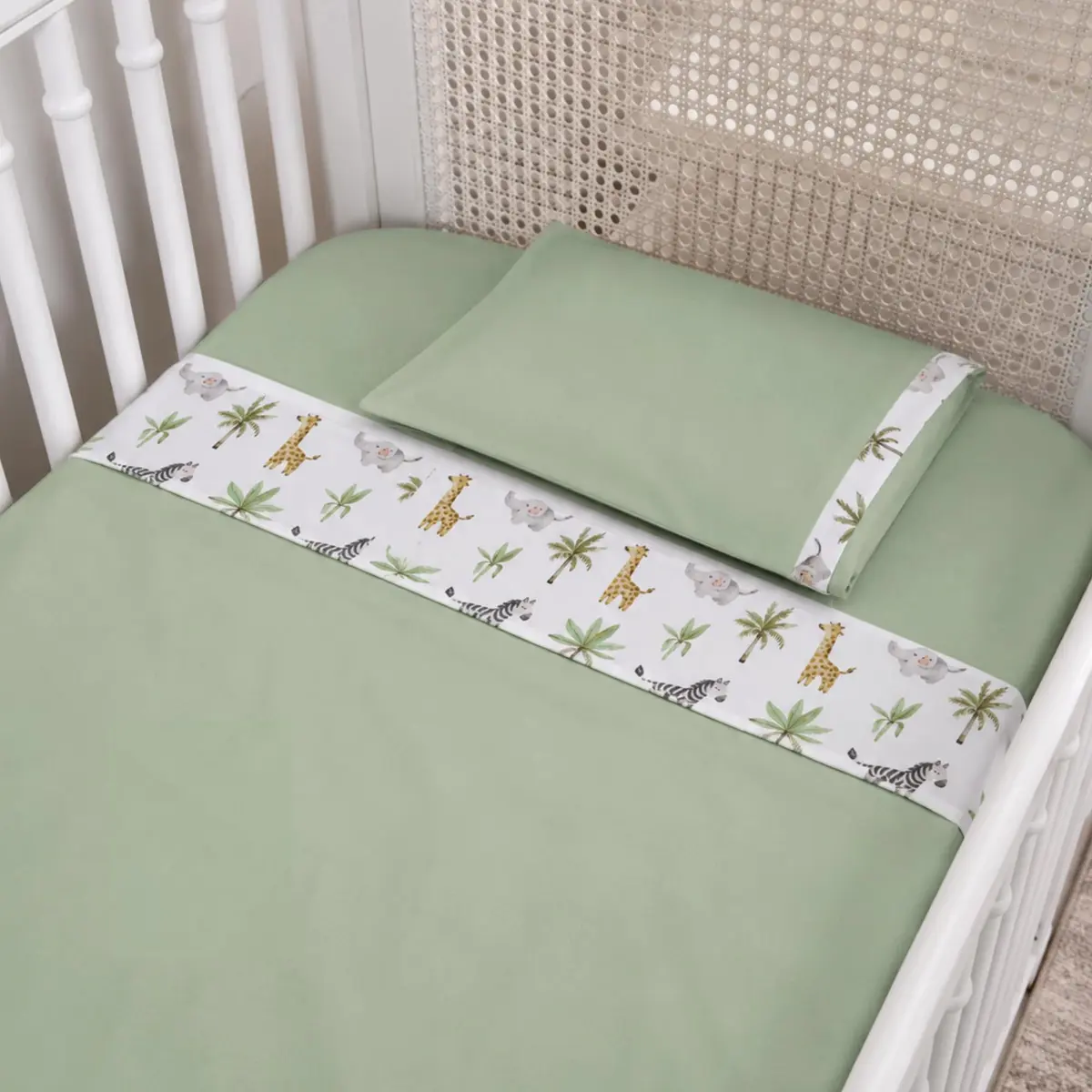 Jogo de Lençol Berço Americano Safari Verde Kit 3 Peças 100% Algodão com Elástico para Bebê Menino