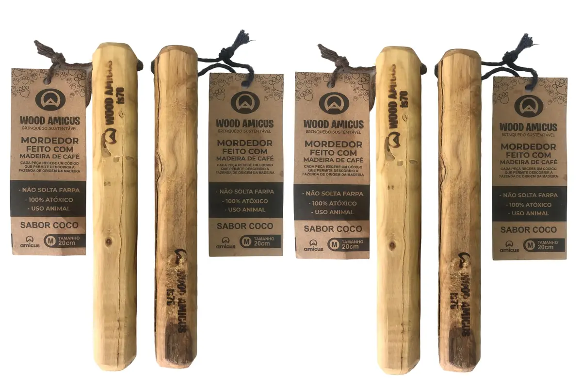 Amicus Mordedor Brinquedo Sustentável de Madeira do Café Kit Wood Amicus Tamanho M para Cães, 4 unidades de 20cm