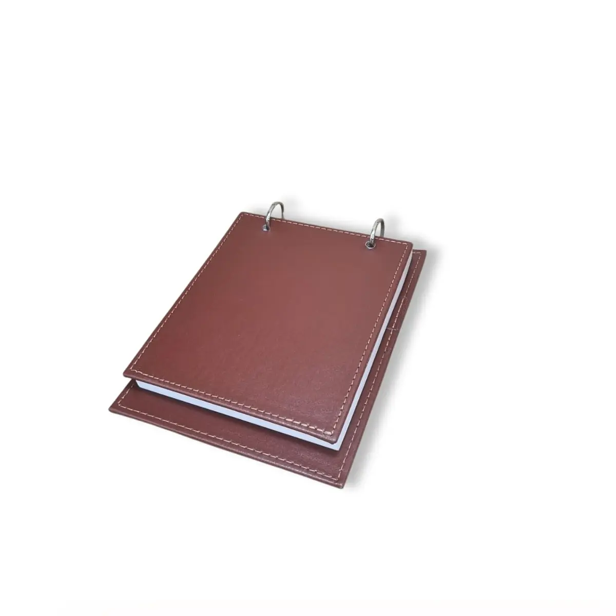 Bloco de Anotações Executivo com Capa de Couro Sintético Costurado, 150 Folhas Destacáveis, Argolas de Metal, Porta Caneta, 15x20 cm, Marrom