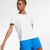 【Tam.: GG】Camiseta Nike Miller Feminina - 1