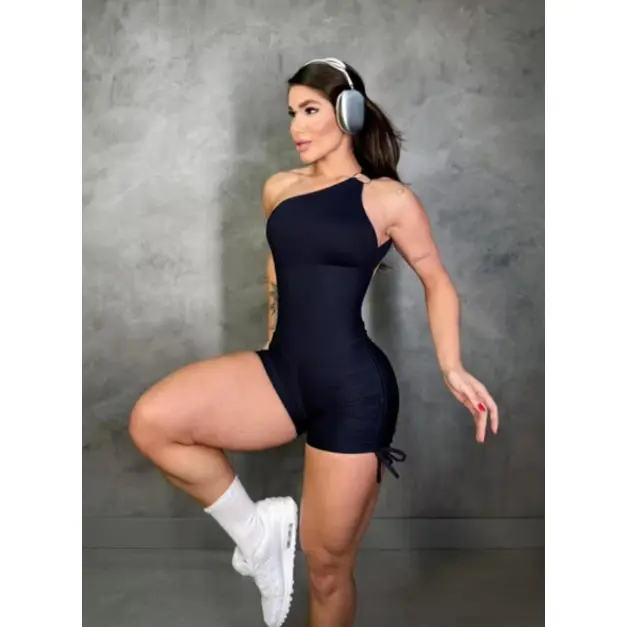 Macaquinho fitnes drapeado laterais, empina bumbum tendência tecido suplex premium